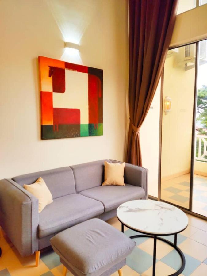 Hotel Lotus Desaru Bandar Penawar Exterior foto